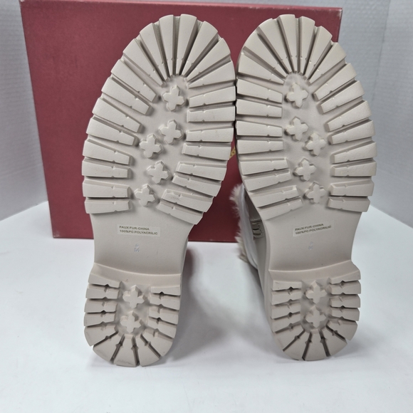 Vaneli Women's Soft Beige Leather Faux Fur Ankle Bootie Boots Size 9 - Picture 11 of 16